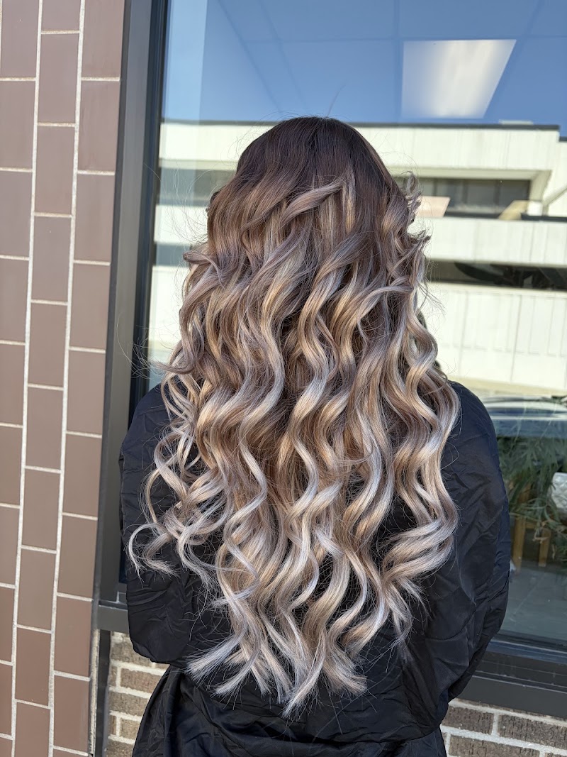 Arte salon, beauty salon in Marshalltown, IA, photo 4 of 10