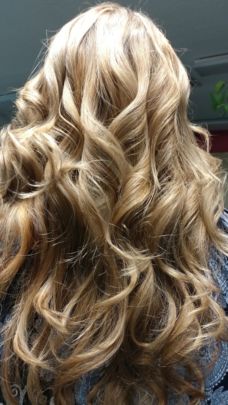 Hausofcolor, beauty salon in Bullhead City, AZ, photo 1 of 10