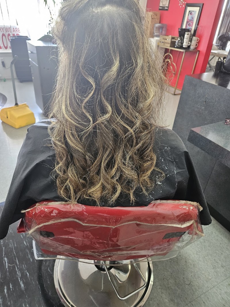 Hausofcolor, beauty salon in Bullhead City, AZ, photo 6 of 10