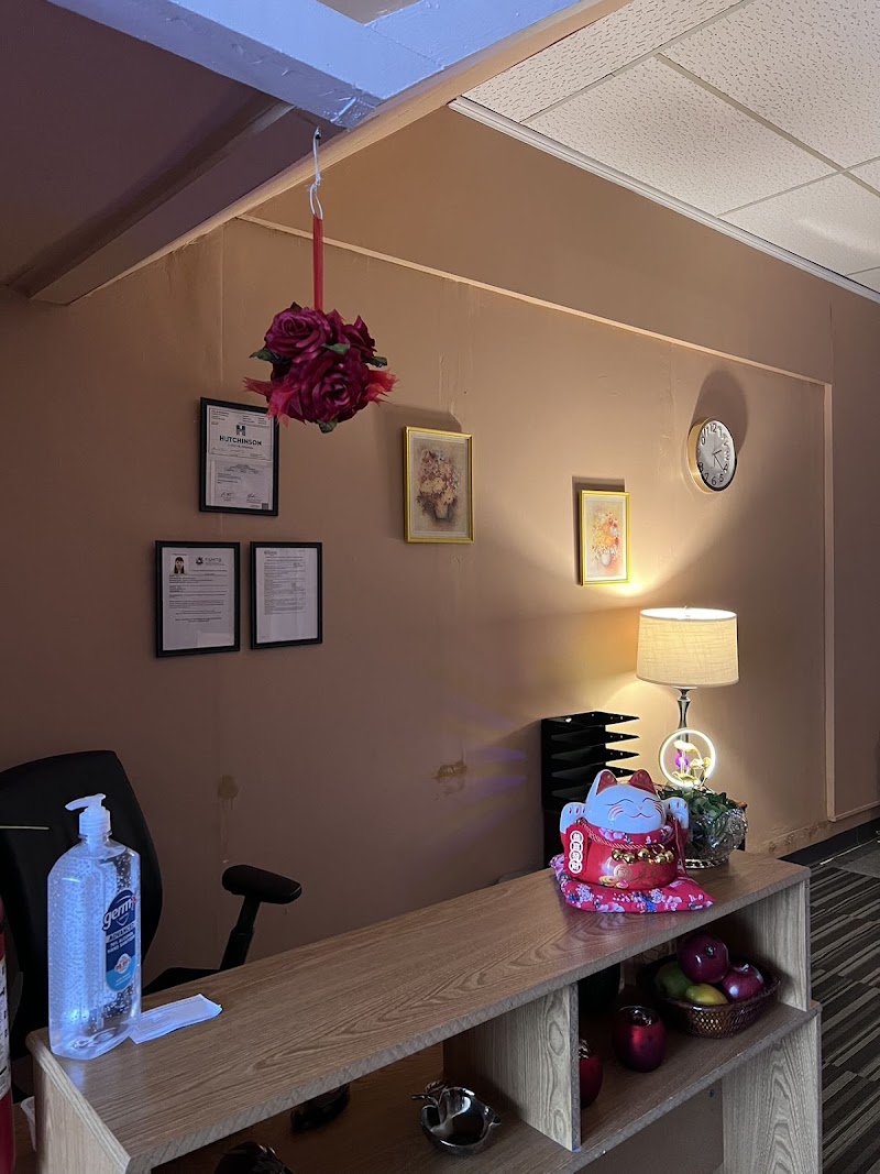 Sunflower Therapeutic Massage, massage spa in Hutchinson, MN, photo 1 of 3