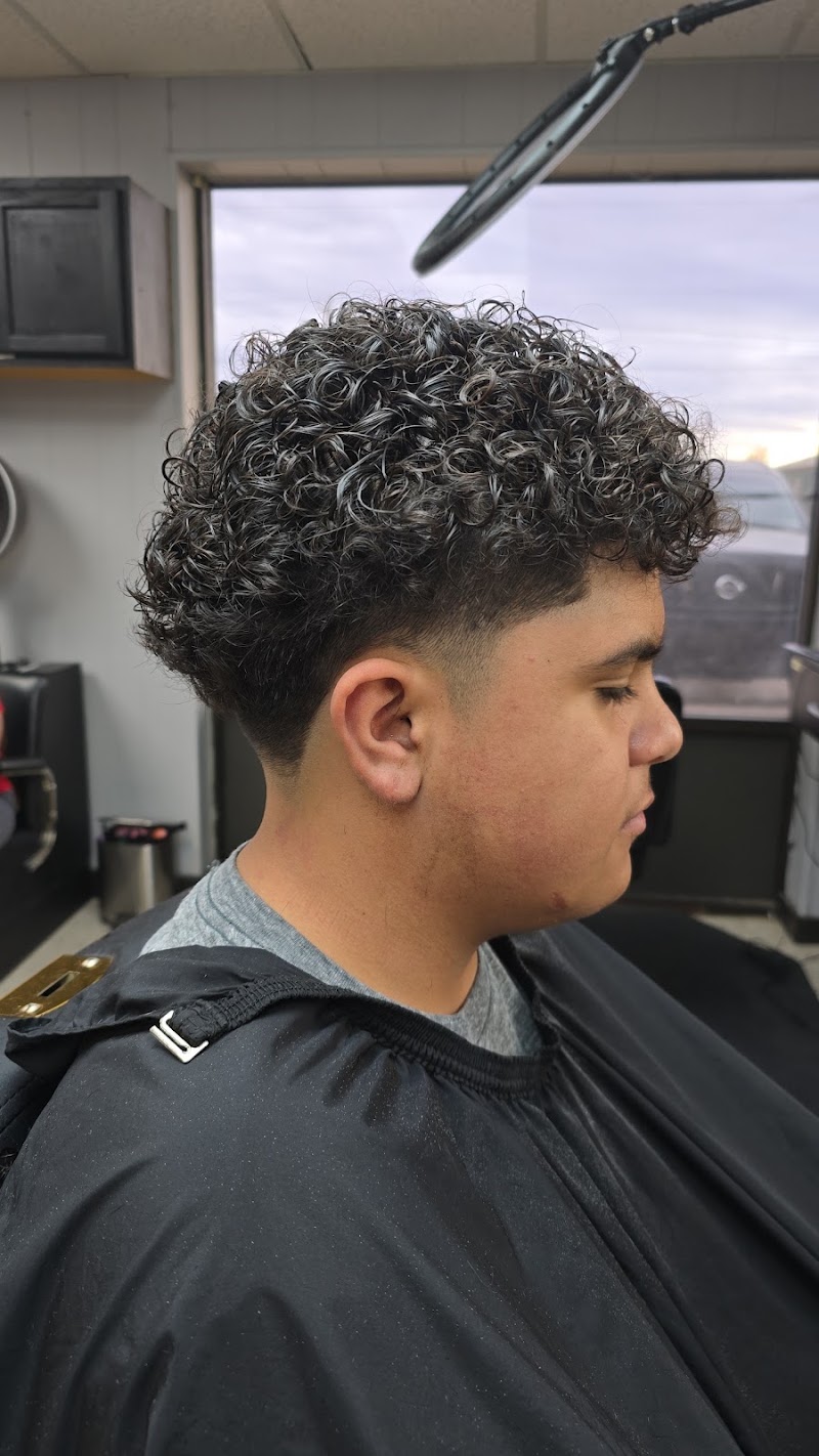The Hair Bar Salon, beauty salon in Garden City, KS, photo 5 of 10