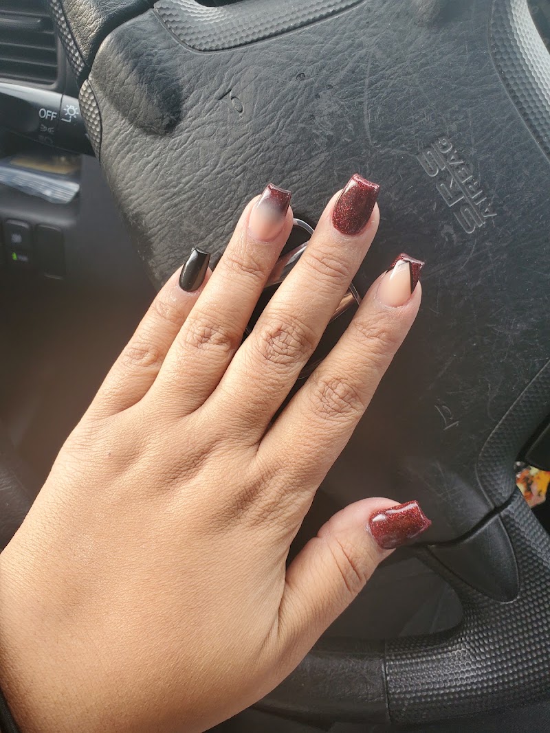 Sophea's Nail Studio, nail salon in Shelton, CT, photo 6 of 10