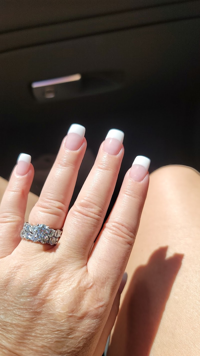 Diamond Nails and Spa, nail salon in Ocean City, MD, photo 2 of 10