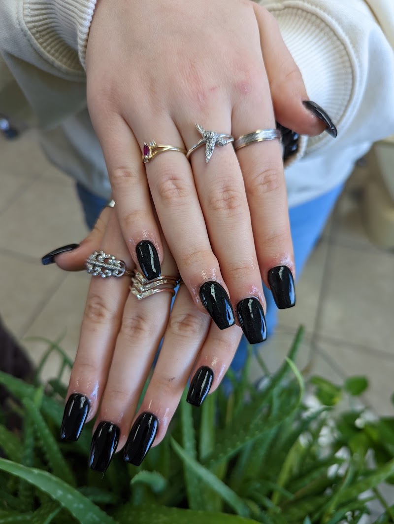 Diamond Nails and Spa, nail salon in Ocean City, MD, photo 4 of 10