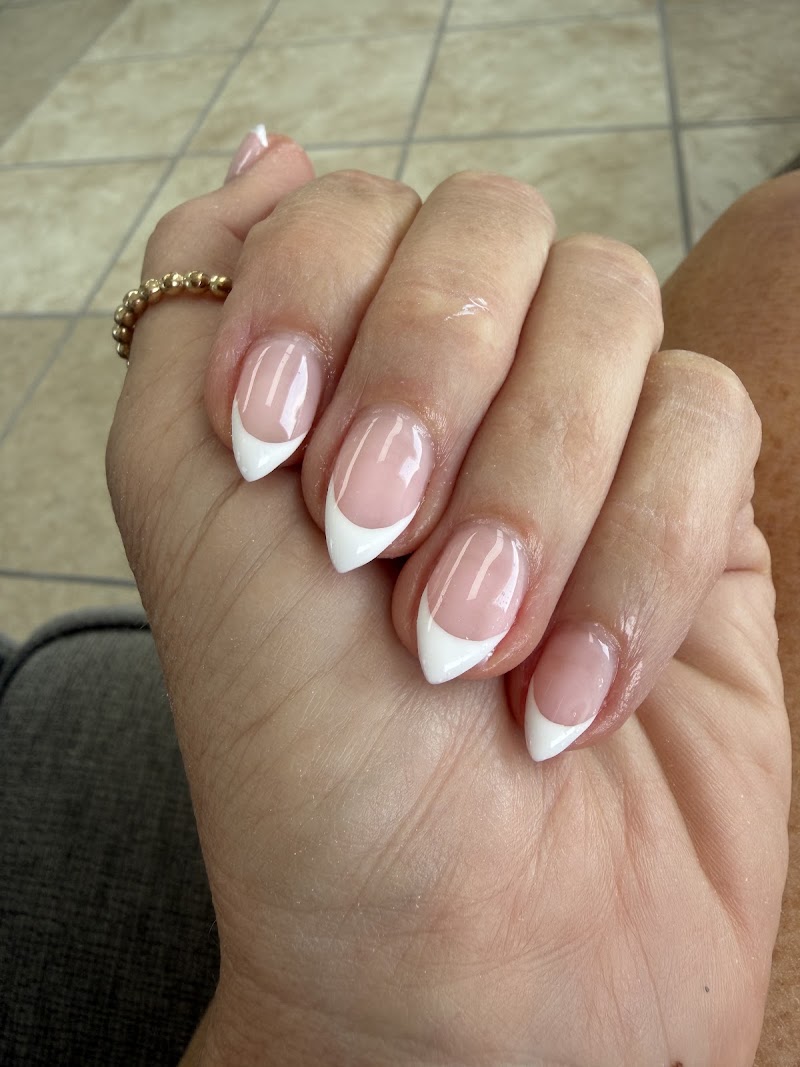 Diamond Nails and Spa, nail salon in Ocean City, MD, photo 5 of 10