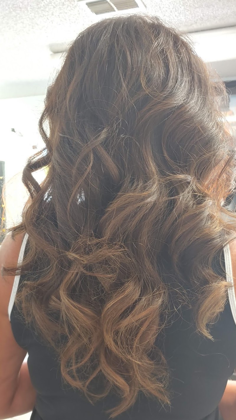 The White Daisy A Salon & Day Spa, spa in Brooksville, FL, photo 2 of 10