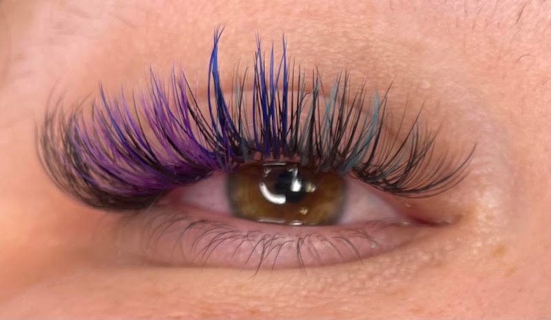 Beauty Boutique Salon, beauty salon in Roseburg, OR, photo 2 of 9