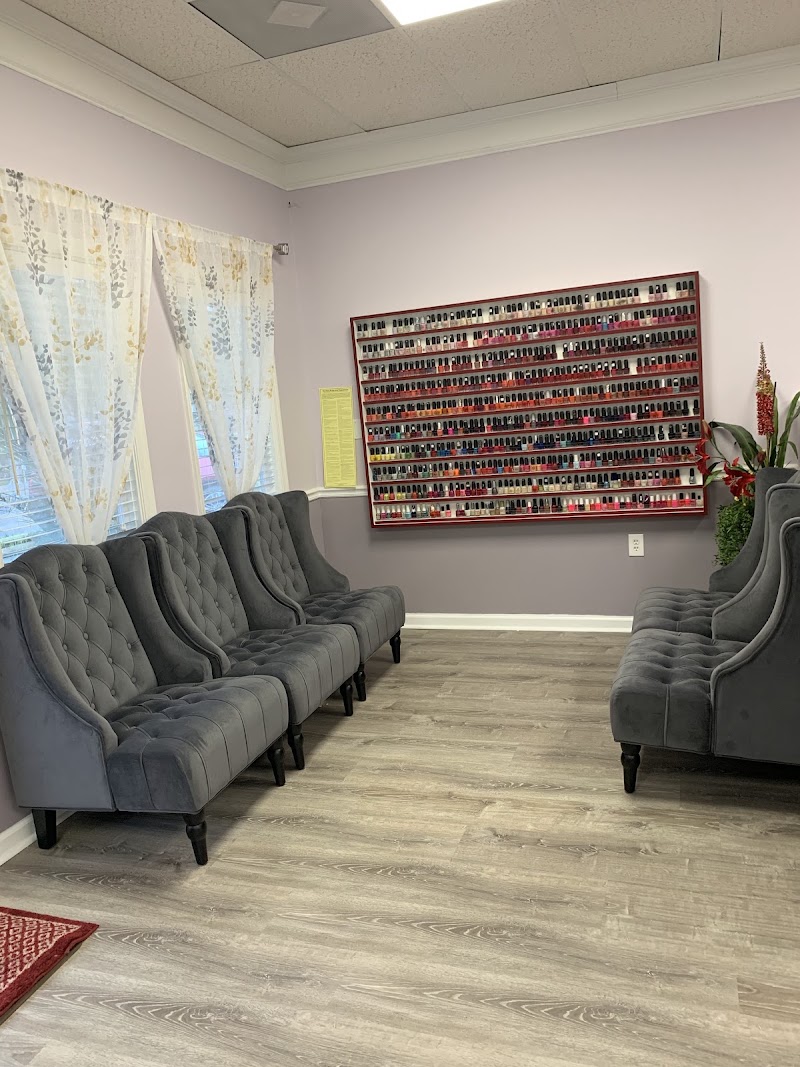 Nail Tech, nail salon in Hilton Head Island, SC, photo 2 of 6