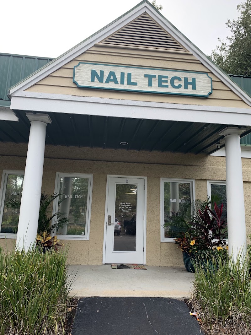 Nail Tech, nail salon in Hilton Head Island, SC, photo 4 of 6