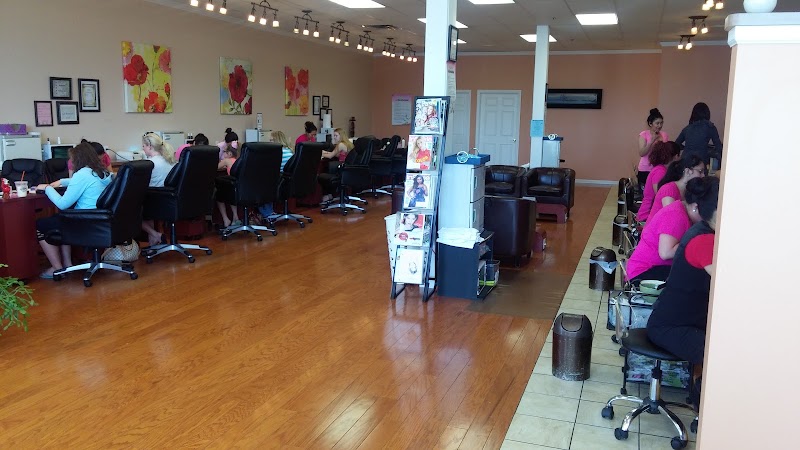 Nail Spa Two, nail salon in Torrington, CT, photo 6 of 10