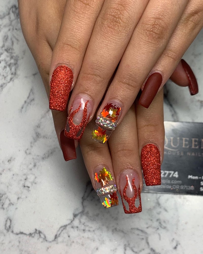 Queen House Nails, nail salon in Seaside, OR, photo 2 of 10