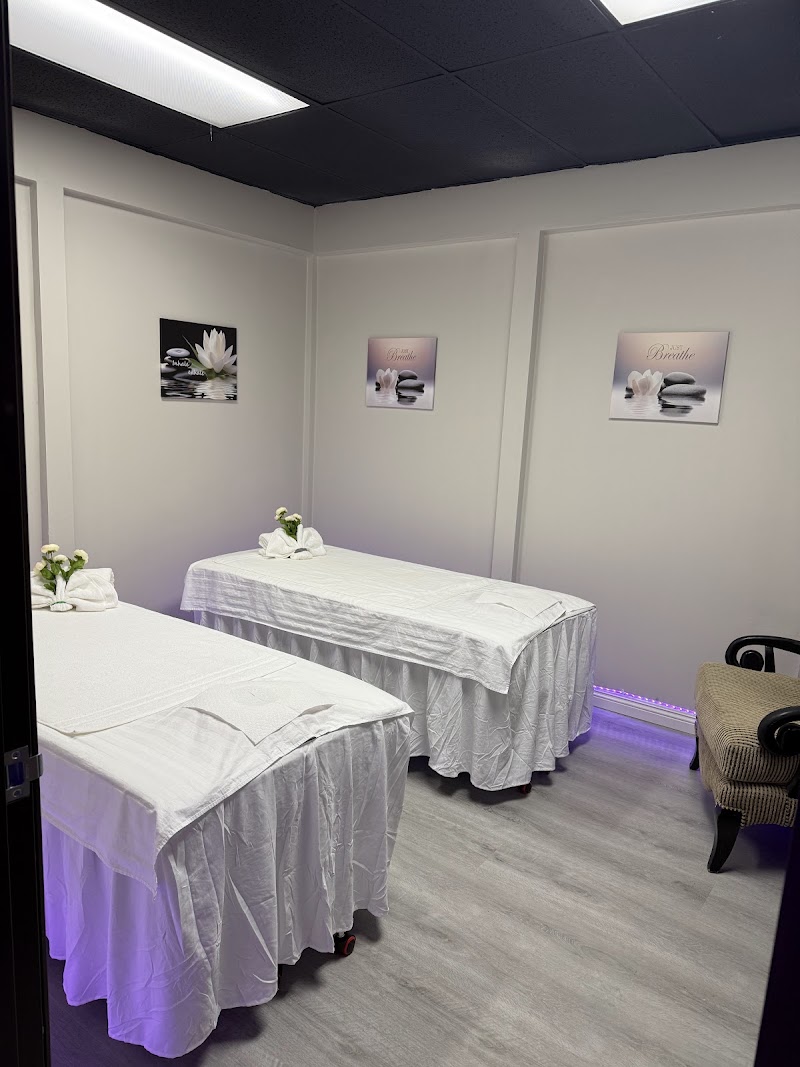 Natural Massage, massage spa in Lake Elsinore, CA, photo 4 of 5