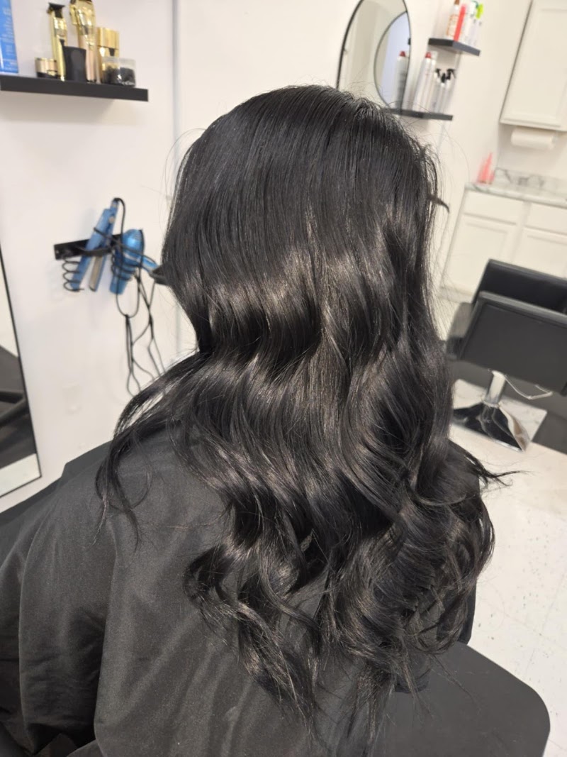 ShearRose Beauty Bar, LLC, beauty salon in Storm Lake, IA, photo 6 of 10