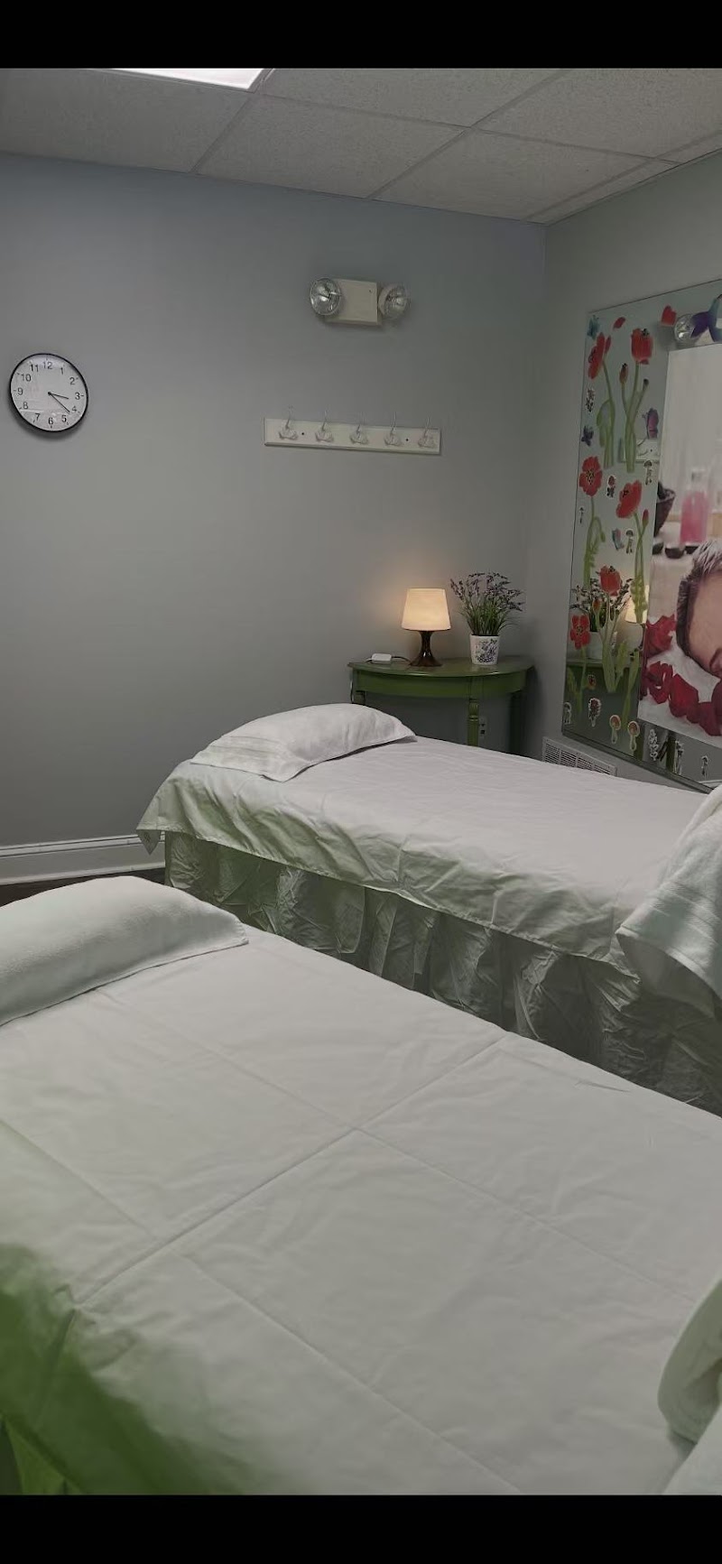 Sunshine Spa, spa in Phoenixville, PA, photo 6 of 6