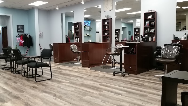 Family Hair Clinic, beauty salon in Fergus Falls, MN, photo 2 of 6