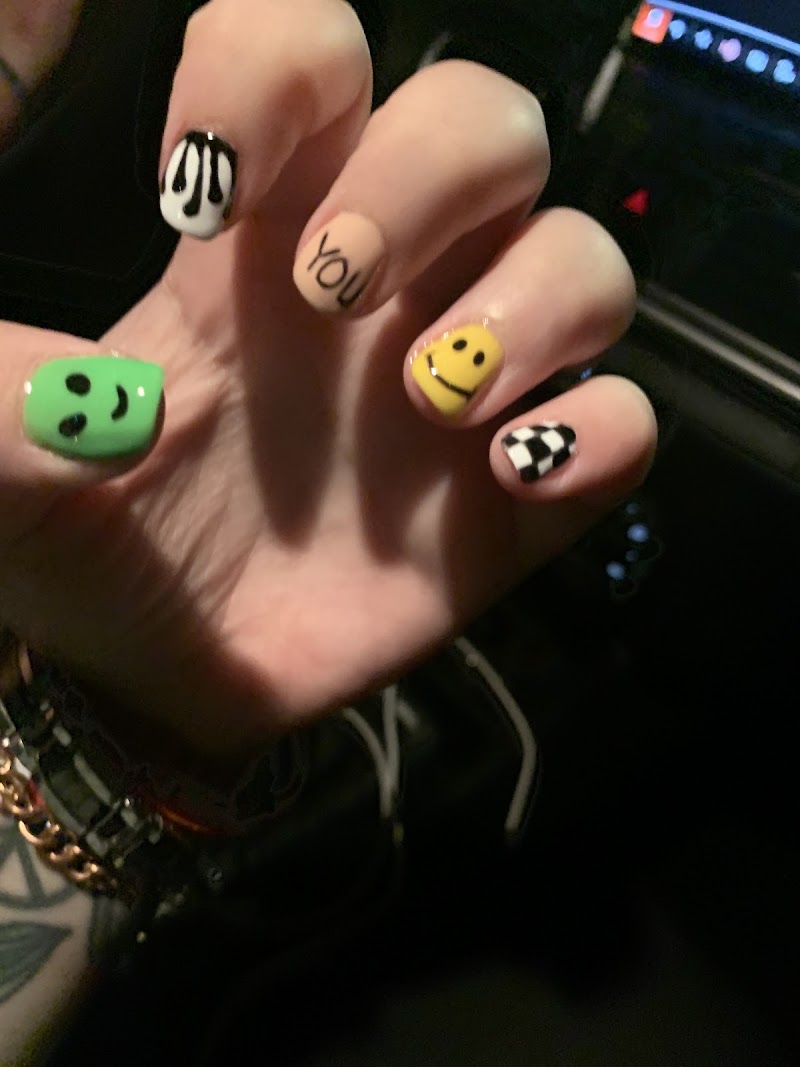 Tony's Nail, nail salon in Norristown, PA, photo 2 of 10