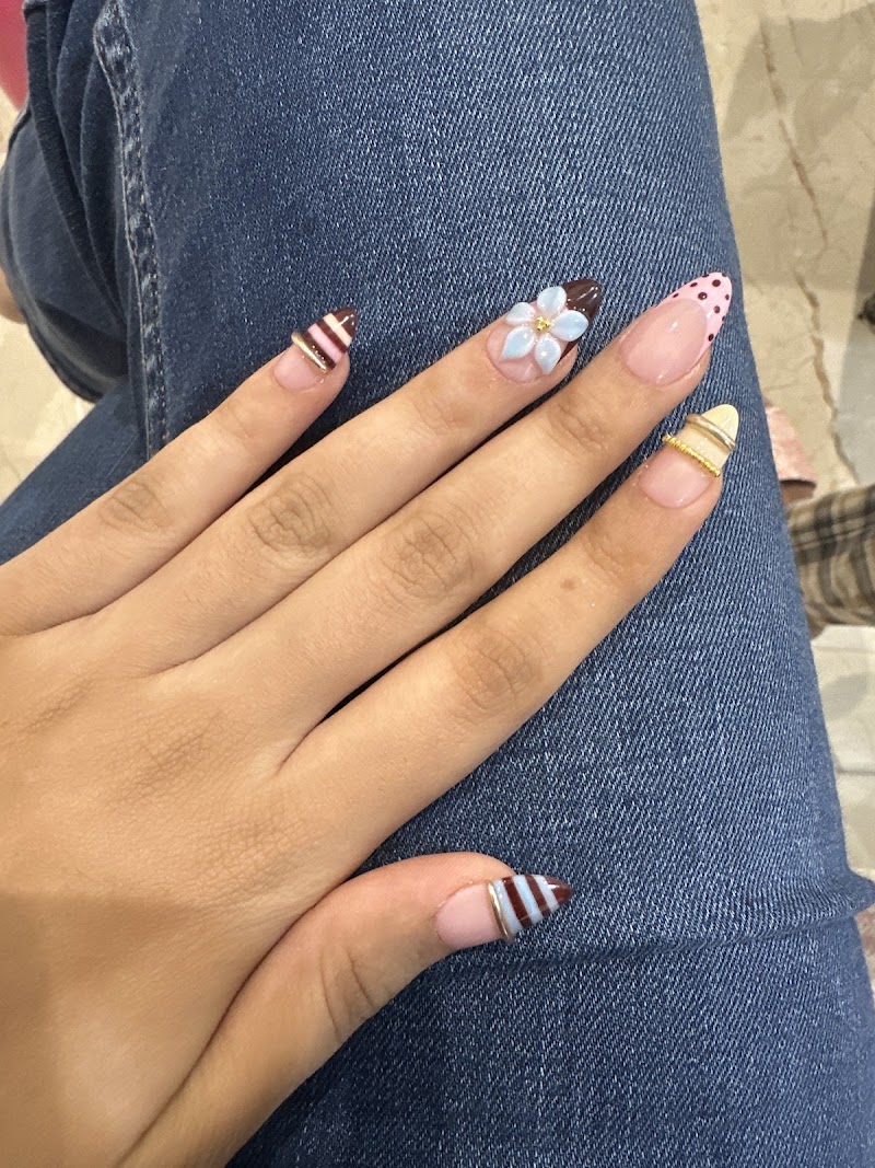 The nail era, nail salon in Nagpur, India, photo 4 of 10
