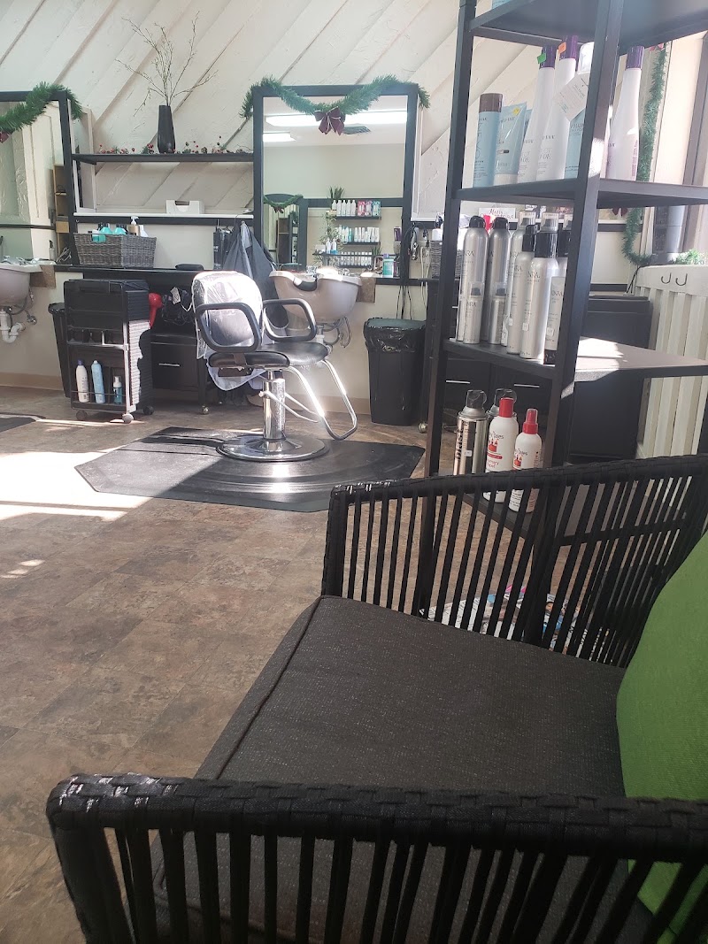 New Images Hair Salon, beauty salon in Craig, CO, photo 1 of 4