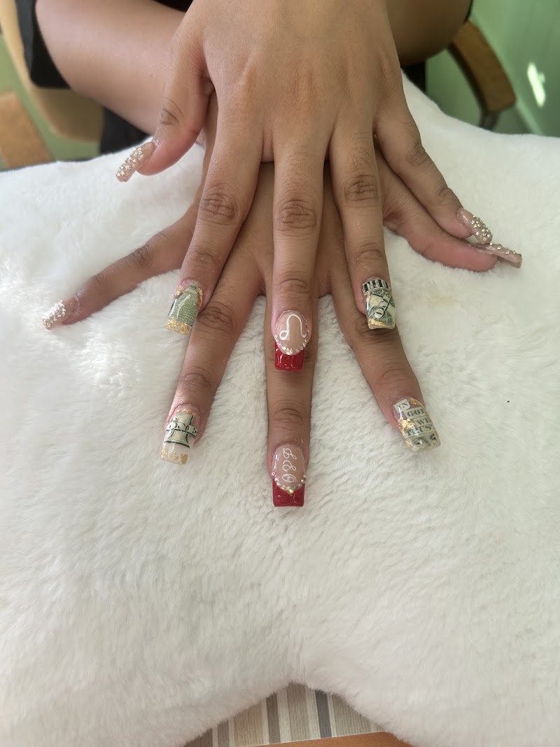 Classic Nails, nail salon in Middletown, CT, photo 2 of 10
