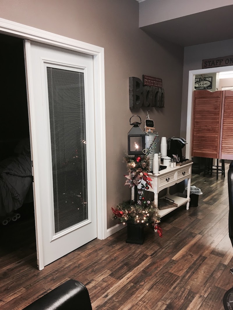 Beauty Barn Salon and Spa, beauty salon in Flagstaff, AZ, photo 1 of 10