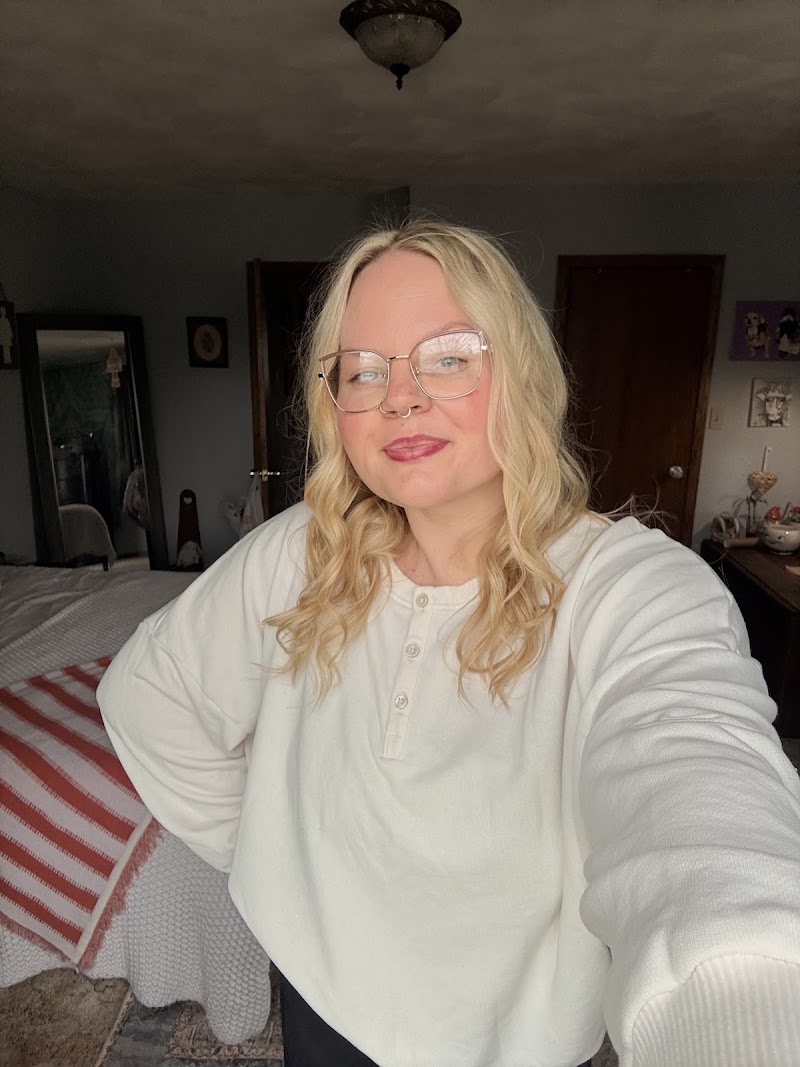 Fringe Salon, beauty salon in Belleville, IL, photo 2 of 5