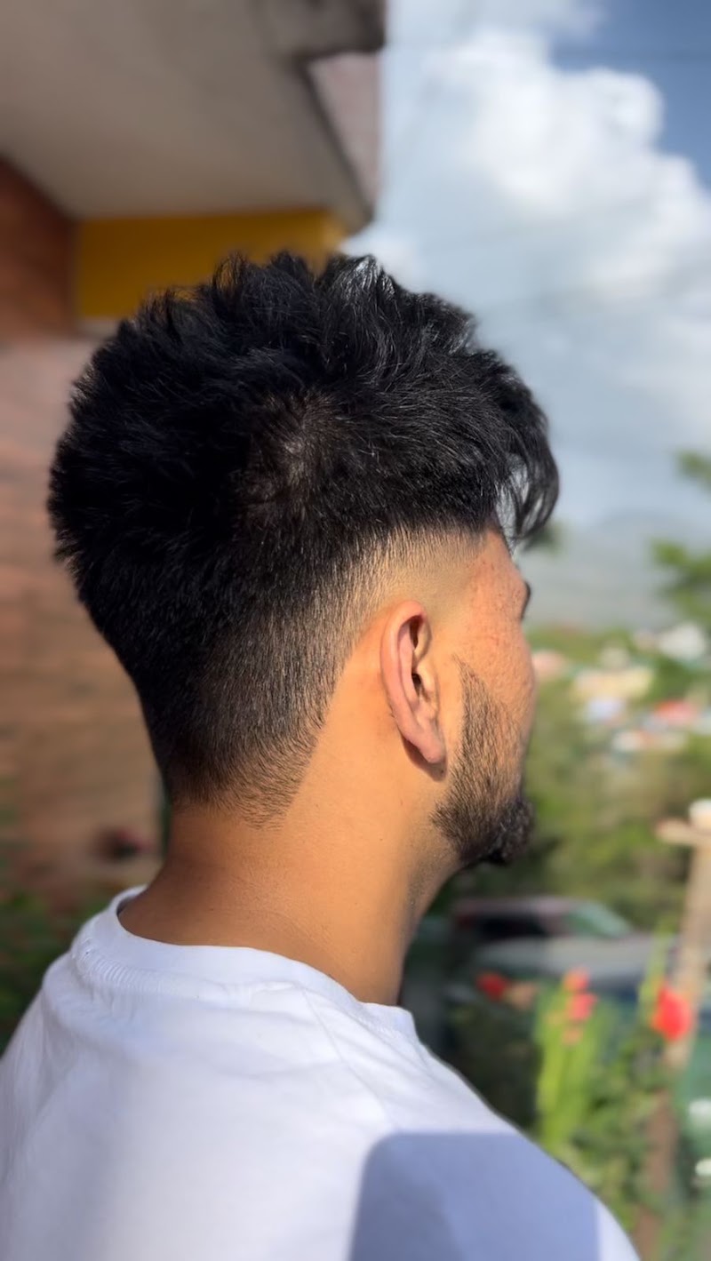K Divine Unisex Salon, beauty salon in Dharamshala, India, photo 3 of 10
