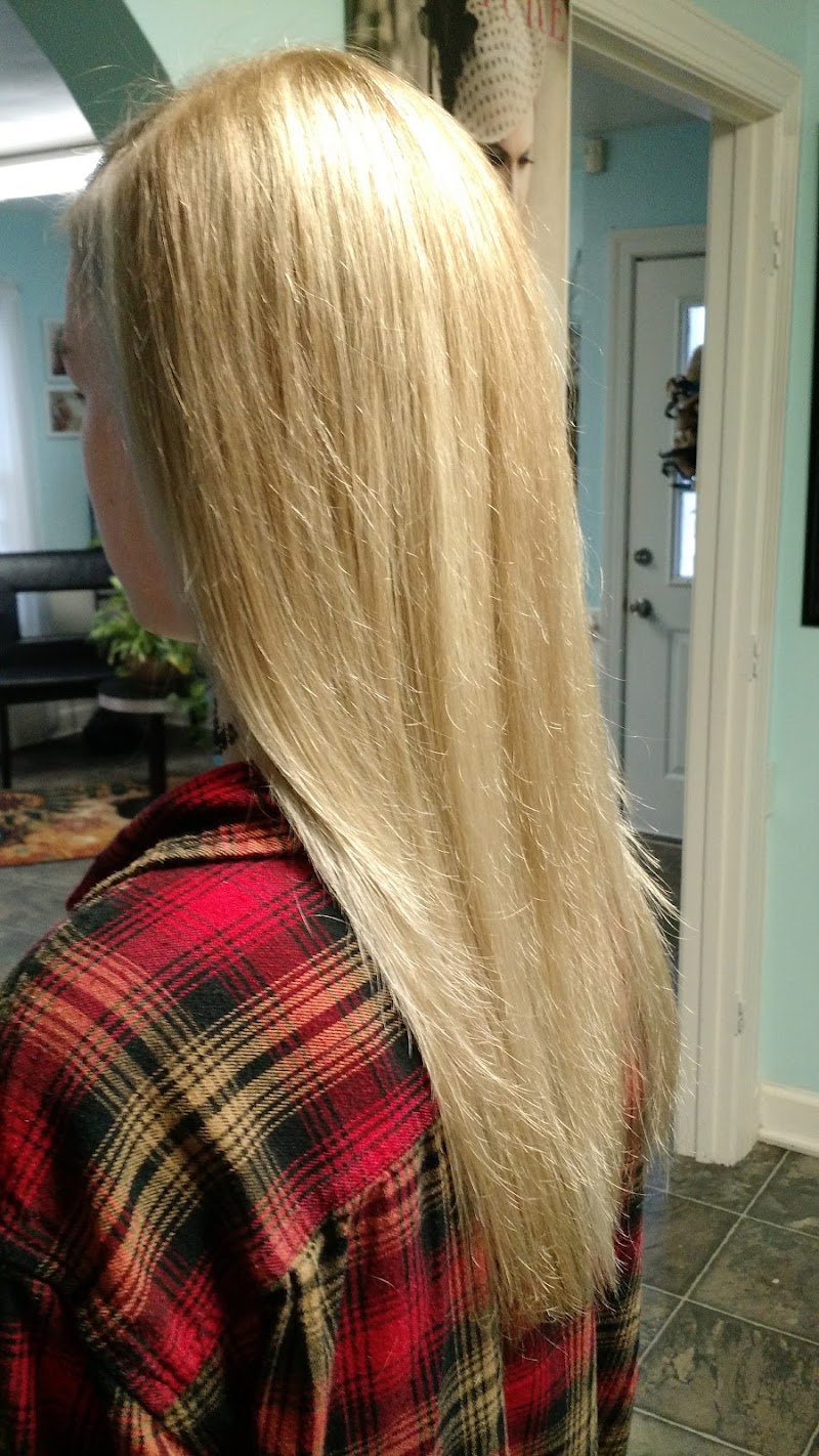 Hair Graphics, beauty salon in Suffolk, VA, photo 1 of 10