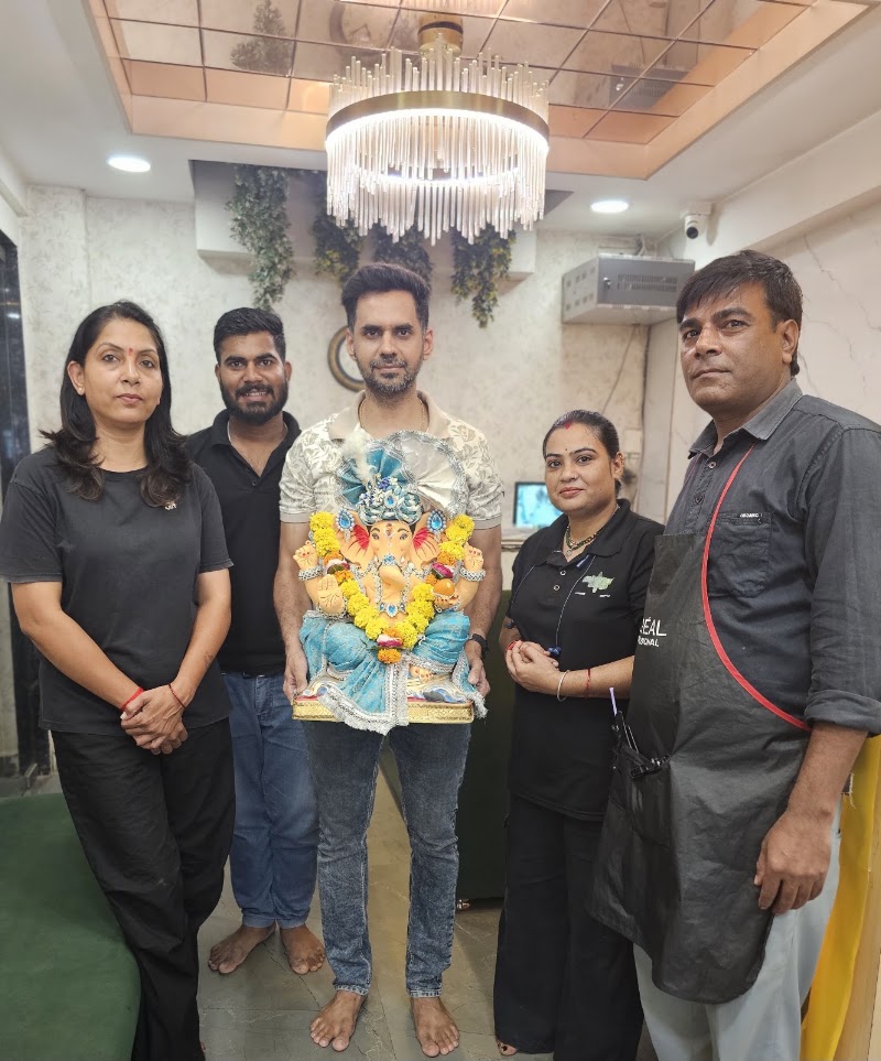 A Makeover Lounge Spa & salon, beauty salon in Bhopal, India, photo 2 of 10
