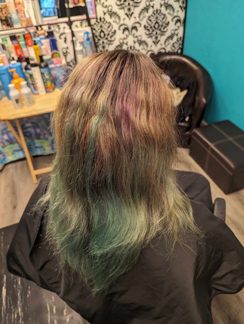 State Street Styles, beauty salon in Mason City, IA, photo 5 of 10