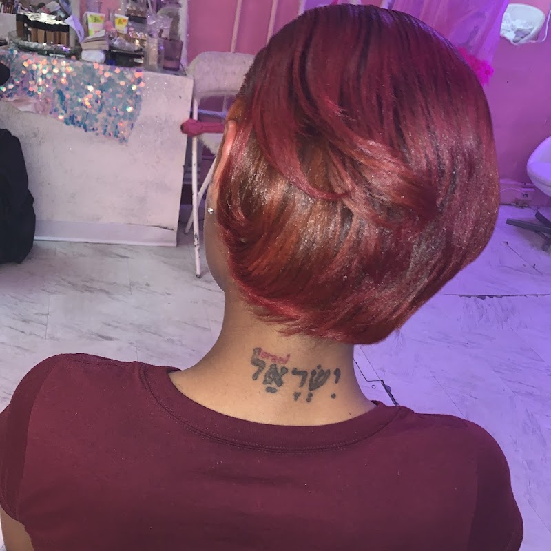Top model salon, beauty salon in Camden, NJ, photo 3 of 10