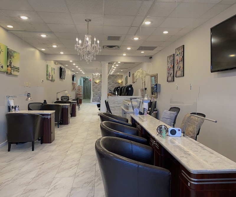 Tweety's Nest Nails & Spa, nail salon in Dublin, OH, photo 5 of 10