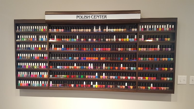 Snow Nails and Spa, nail salon in Fairfield, OH, photo 5 of 10