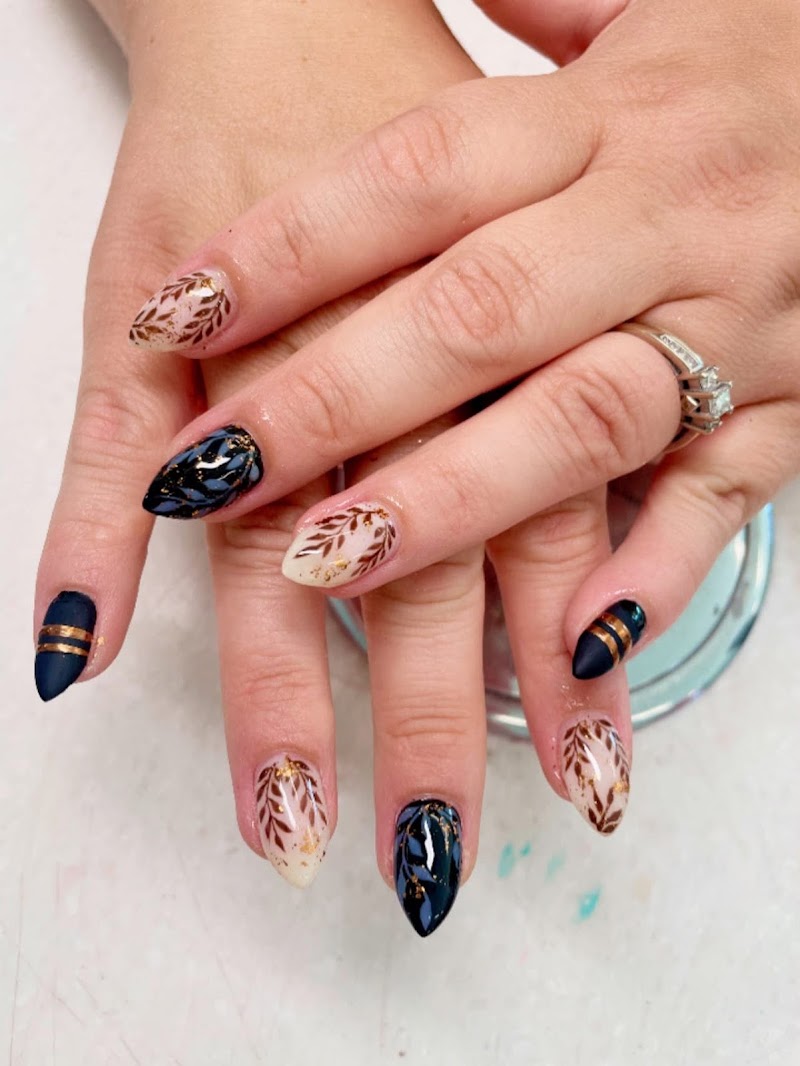 Trendy Nail Spa, nail salon in Lockport, NY, photo 6 of 10