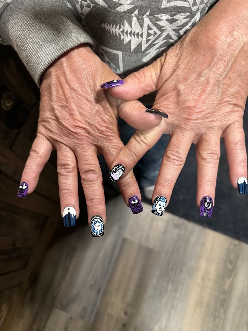 Perfect Nails, nail salon in Pendleton, OR, photo 6 of 10