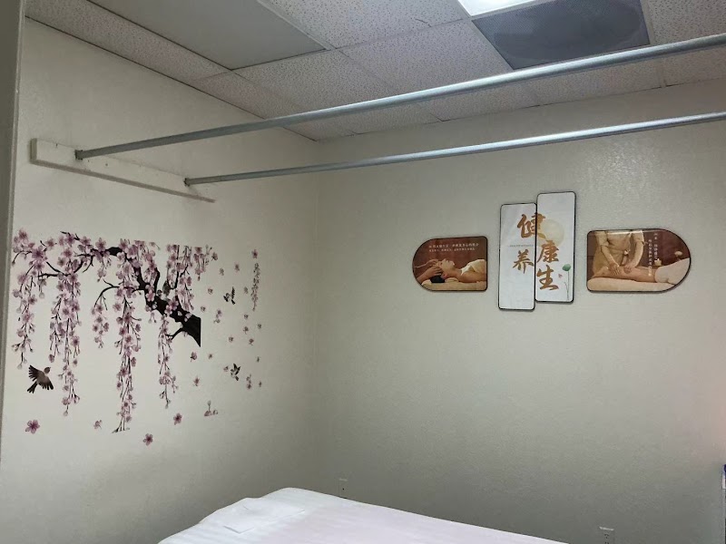 Sunny Massage Visalia, massage spa in Visalia, CA, photo 1 of 5