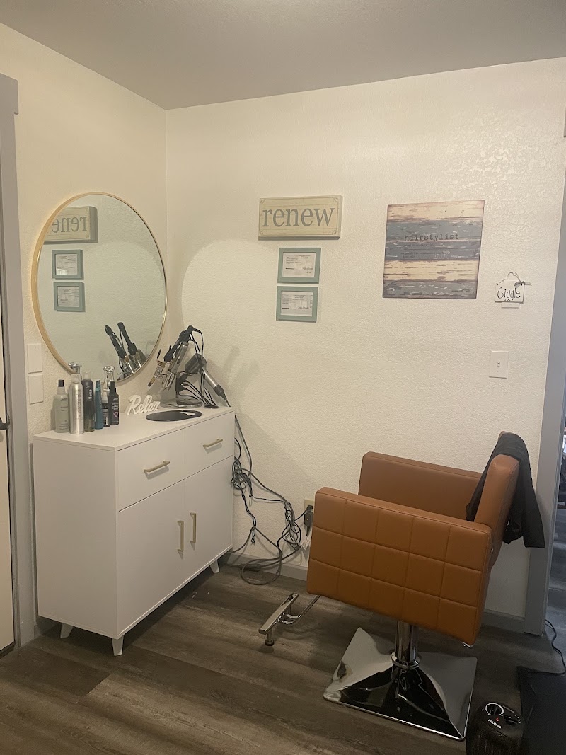 Kreations Hair Studio, hair salon in Florence, OR, photo 1 of 10