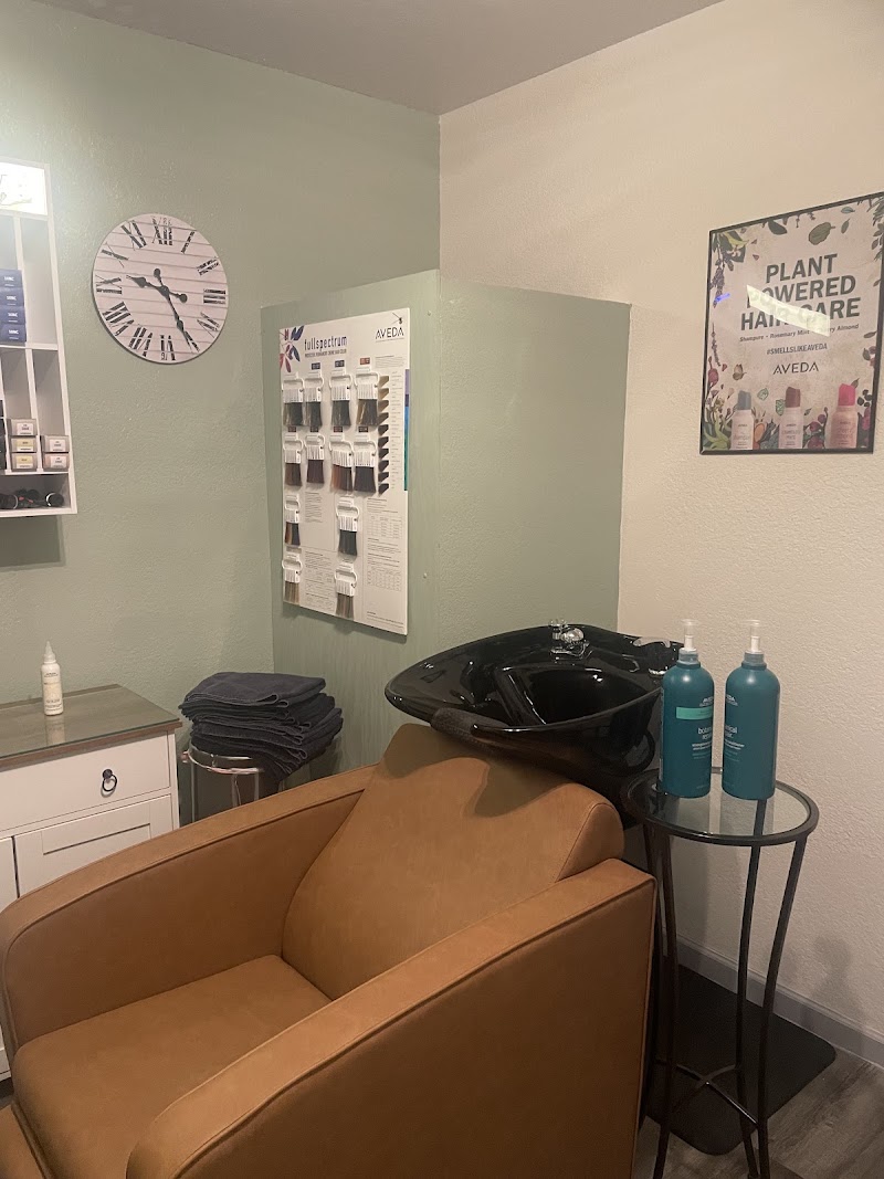 Kreations Hair Studio, hair salon in Florence, OR, photo 4 of 10