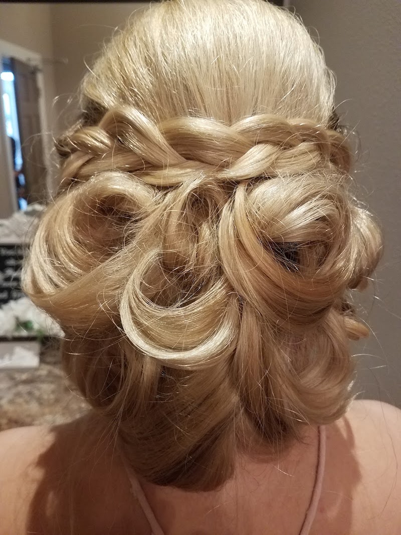 Styltique Salon & Day Spa, beauty salon in Burlington, IA, photo 3 of 10
