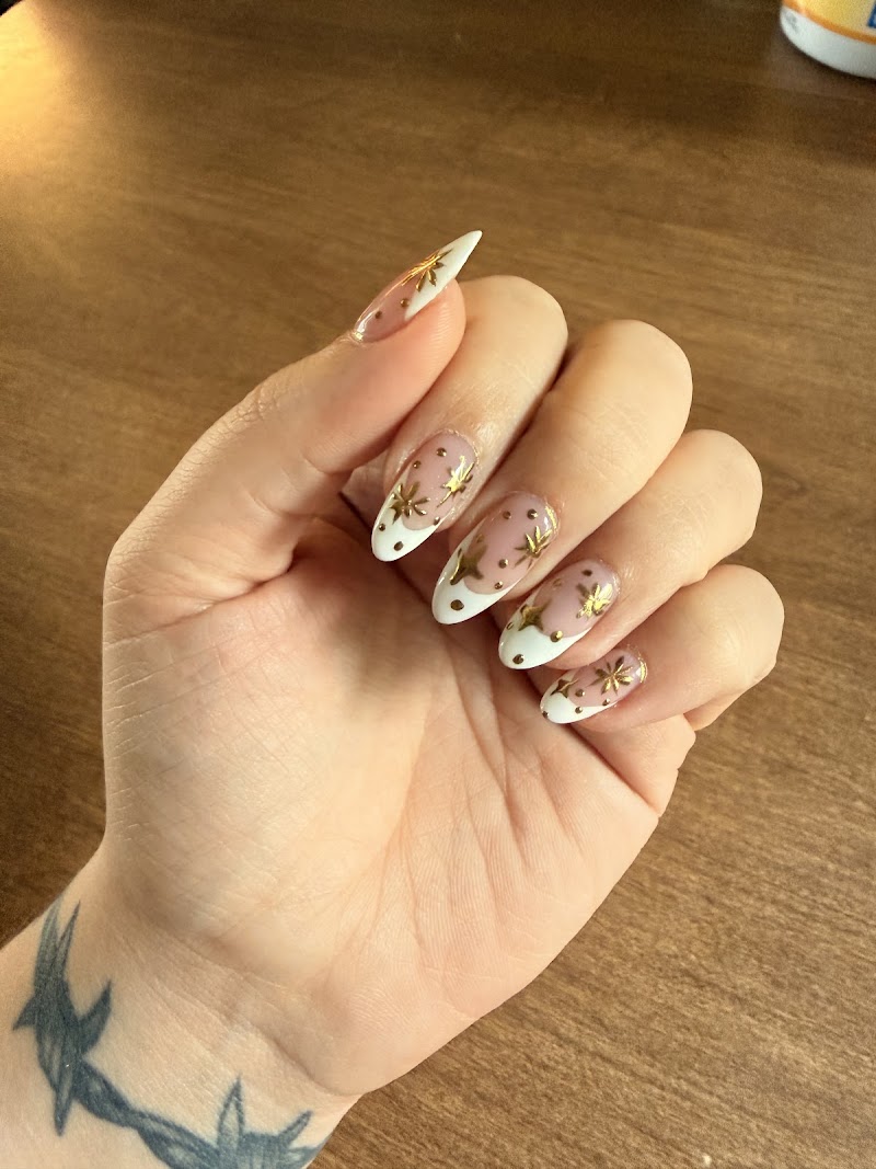 Silver Nails, nail salon in Boardman, OH, photo 1 of 10