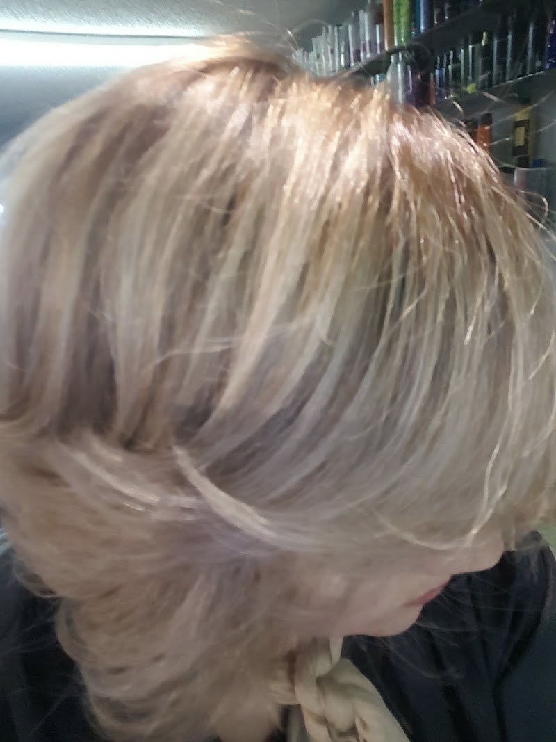 Carmen Salon, beauty salon in Liberal, KS, photo 1 of 8