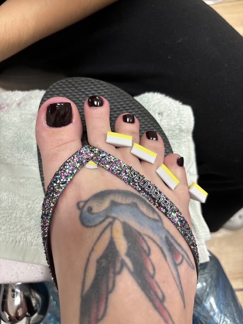 N & N Nail Spa, nail salon in Jacksonville, NC, photo 5 of 10