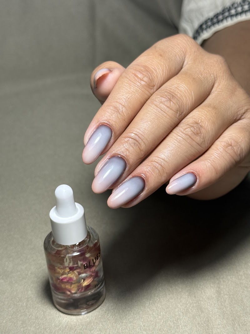 ombre Nail’s studio and academy by Vishakha parate, nail salon in Nagpur, India, photo 3 of 17