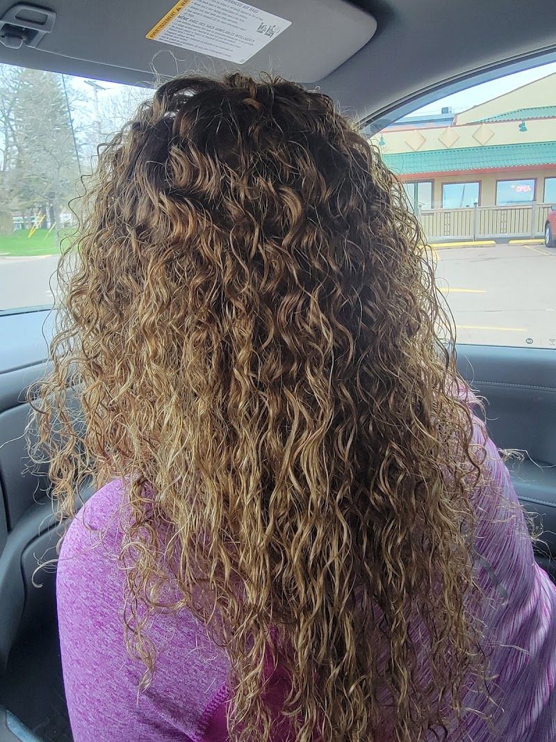 Scissor's Edge Hair Salon, beauty salon in Ashland, WI, photo 2 of 2