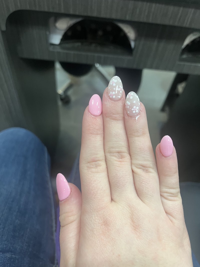 Zen Nails & Spa, nail salon in Media, PA, photo 2 of 10
