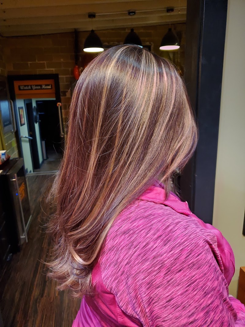 The Hair Company, hair salon in Anderson, IN, photo 1 of 7