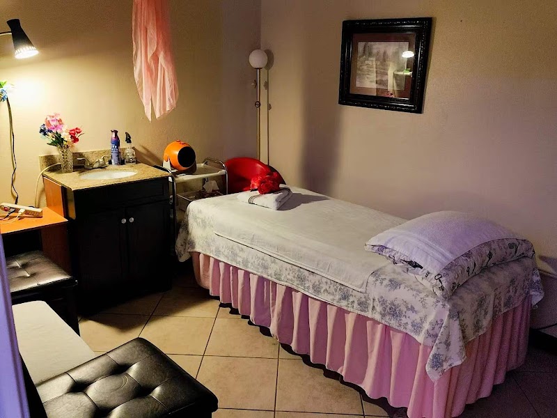 Lucy Spa, massage spa in Hesperia, CA, photo 3 of 8