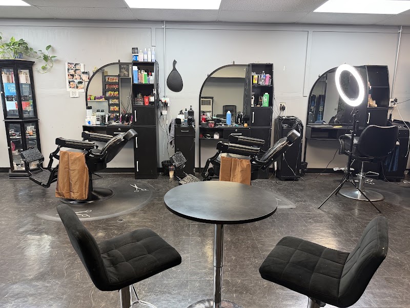Sandy's Beauty Salon, beauty salon in Commerce City, CO, photo 6 of 10