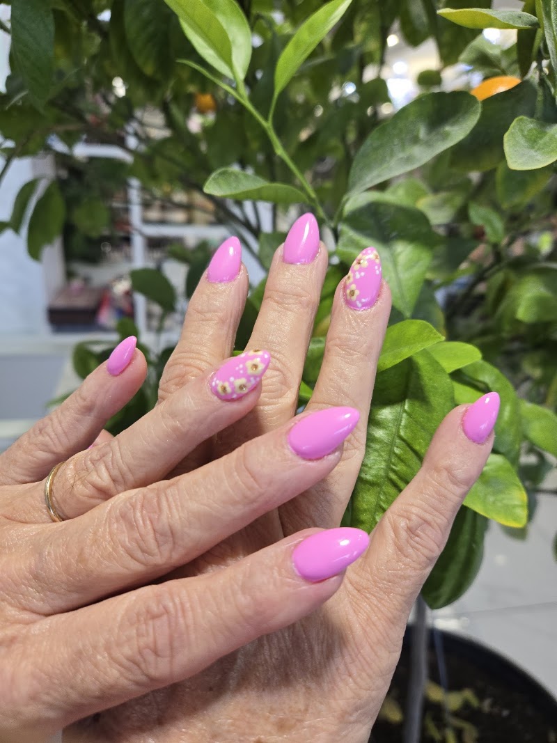 Groove Nails Spa, nail salon in Neptune City, NJ, photo 4 of 10