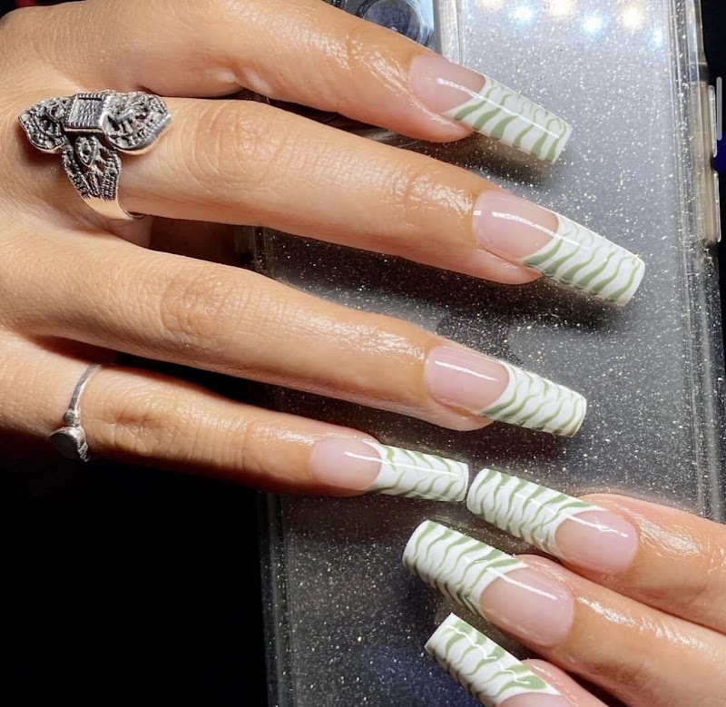 Enamel Nail Studio, nail salon in Gurugram, India, photo 5 of 10