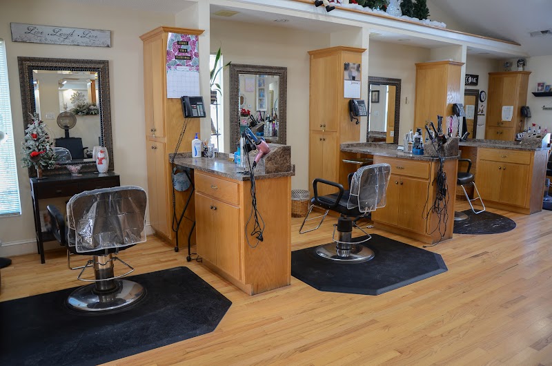 You-Topia Hair Designs, beauty salon in Danville, VA, photo 5 of 10